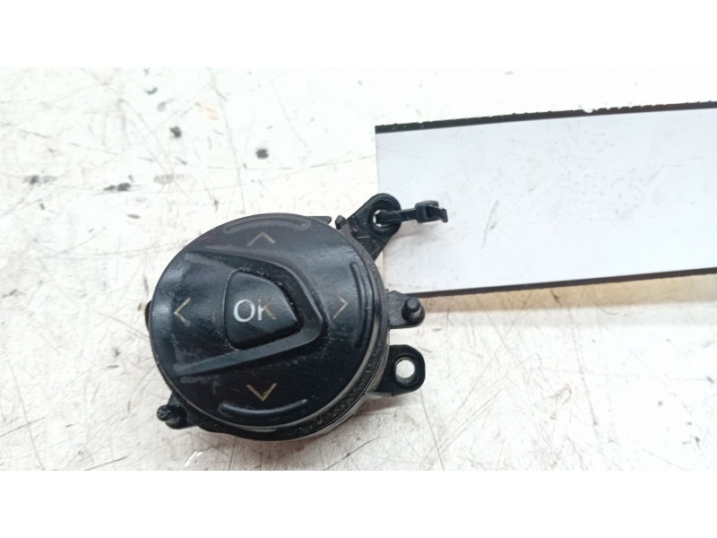 Recambio de mando volante para ford transit connect monospace 1.6 tdci referencia OEM IAM AM5T14K14  