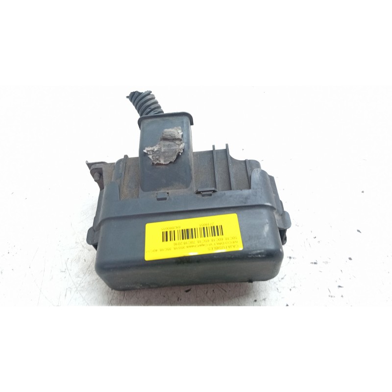 Recambio de caja fusibles para iveco daily vi caja/chasis 35s18, 35c18, 40c18, 50c18, 60c18, 65c18, 70c18 referencia OEM IAM   