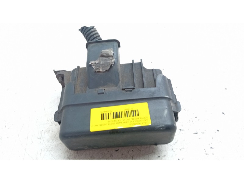 Recambio de caja fusibles para iveco daily vi caja/chasis 35s18, 35c18, 40c18, 50c18, 60c18, 65c18, 70c18 referencia OEM IAM   