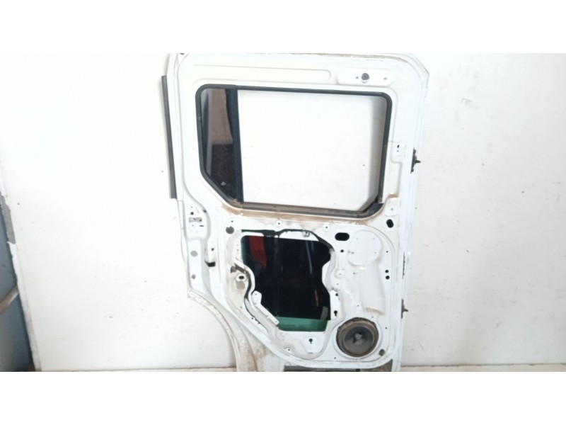 Recambio de puerta lateral corredera izquierda para ford transit connect monospace 1.6 tdci referencia OEM IAM   