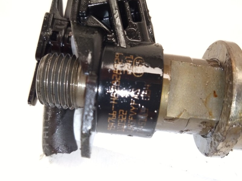 Recambio de inyector para nissan qashqai (j10) 2.0 dci turbodiesel cat referencia OEM IAM 0445115084  