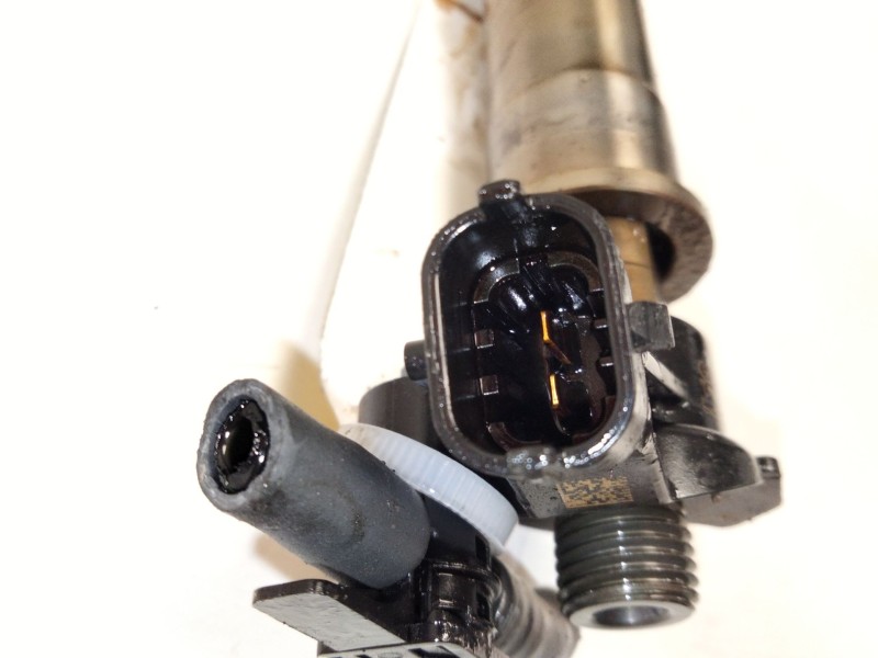 Recambio de inyector para nissan qashqai (j10) 2.0 dci turbodiesel cat referencia OEM IAM 0445115084  