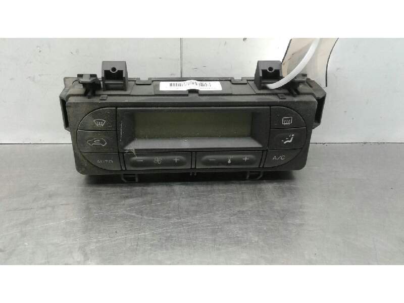 Recambio de mando climatizador para citroën c3 1.4 hdi exclusive referencia OEM IAM 96533393XT  