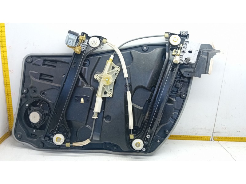 Recambio de elevalunas delantero izquierdo para mercedes-benz cla coupé (c117) cla 220 cdi / d (117.303) referencia OEM IAM   