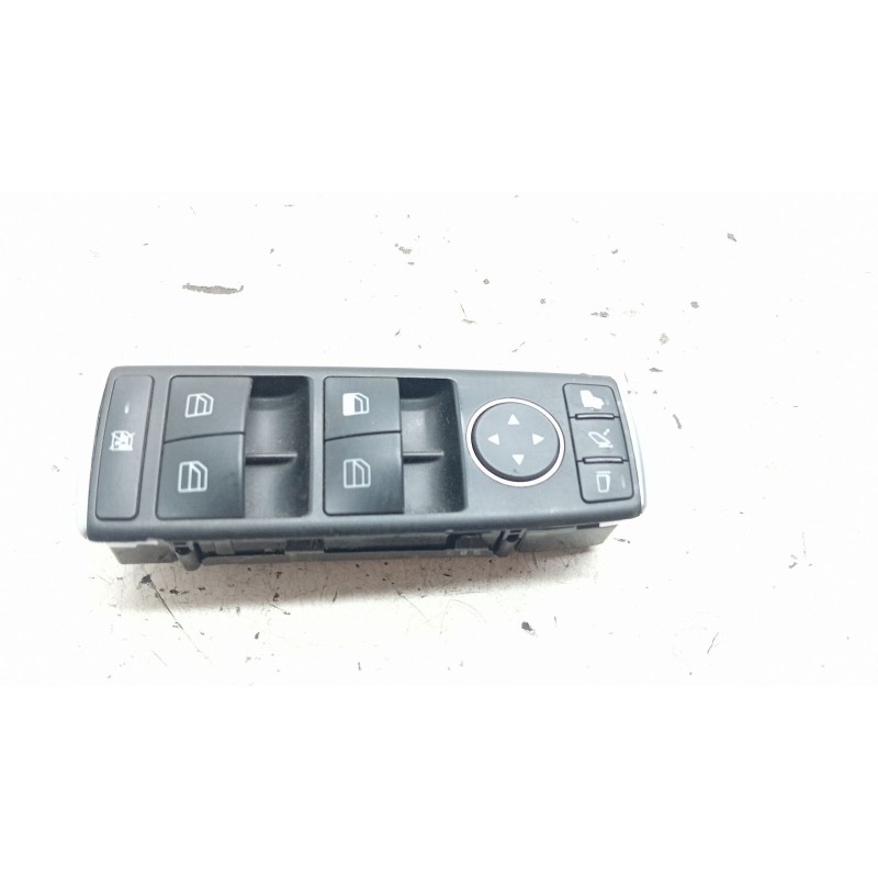 Recambio de mando elevalunas delantero izquierdo para mercedes-benz cla coupé (c117) cla 220 cdi / d (117.303) referencia OEM IA