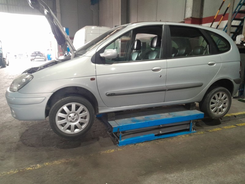 renault scénic i monospace (ja0/1_, fa0_) del año 2001