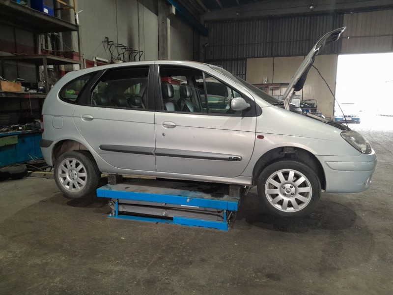 renault scénic i monospace (ja0/1_, fa0_) del año 2001
