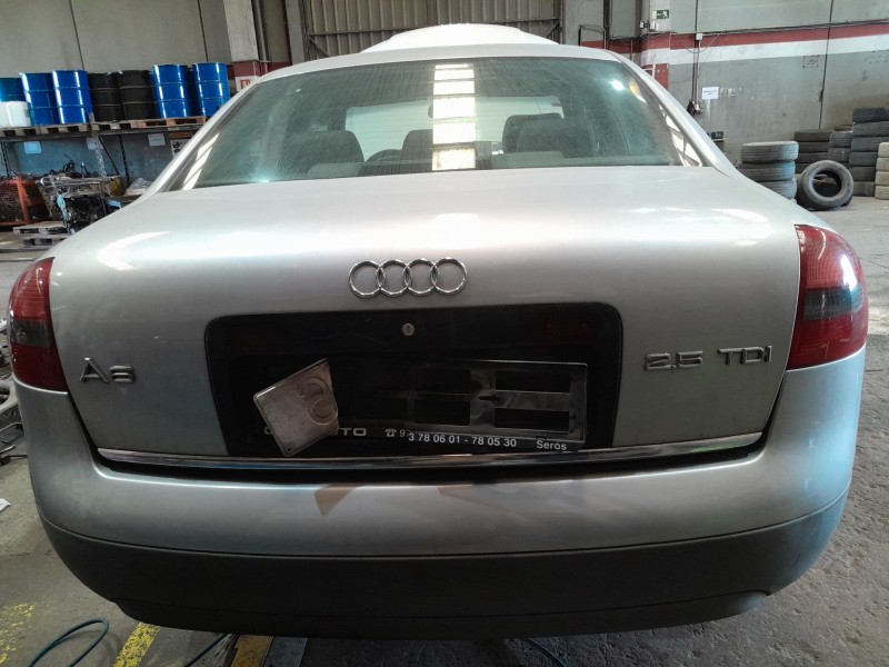 audi a6 c5 (4b2) del año 2000