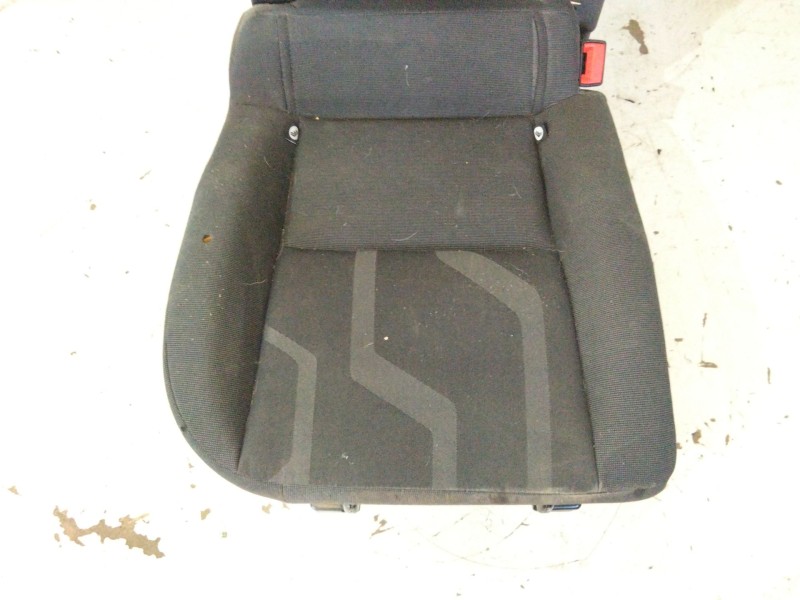 Recambio de asiento trasero derecho para ford transit connect monospace 1.6 tdci referencia OEM IAM 2434366  