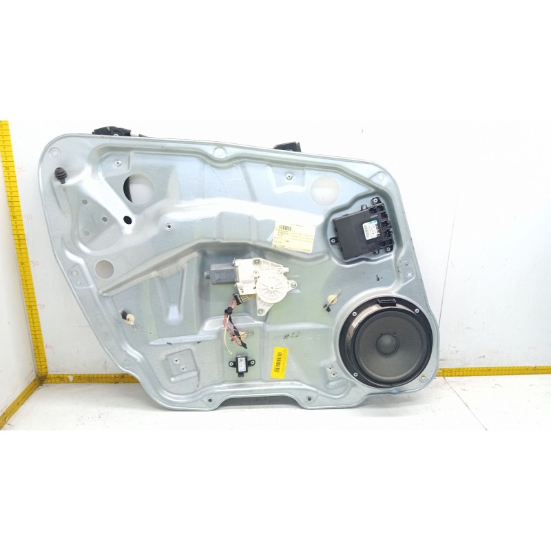 Recambio de elevalunas delantero izquierdo para mercedes-benz clase m (w164) ml 350 4-matic (164.186) referencia OEM IAM 980785 