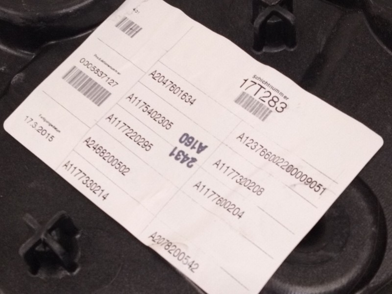 Recambio de elevalunas trasero derecho para mercedes-benz cla coupé (c117) cla 220 cdi / d (117.303) referencia OEM IAM A1177302