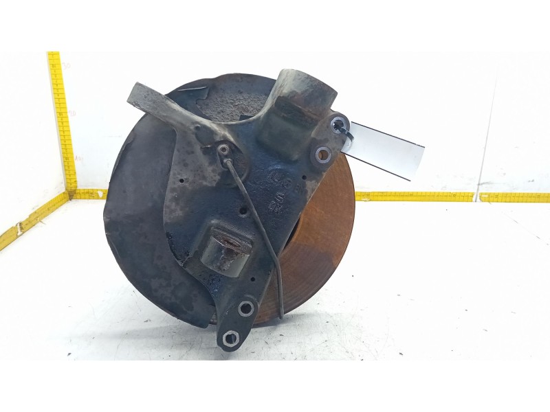 Recambio de mangueta delantera derecha para iveco daily vi caja/chasis 35s18, 35c18, 40c18, 50c18, 60c18, 65c18, 70c18 referenci