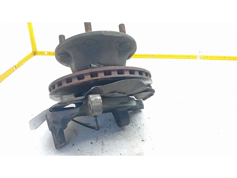 Recambio de mangueta delantera izquierda para iveco daily vi caja/chasis 35s18, 35c18, 40c18, 50c18, 60c18, 65c18, 70c18 referen