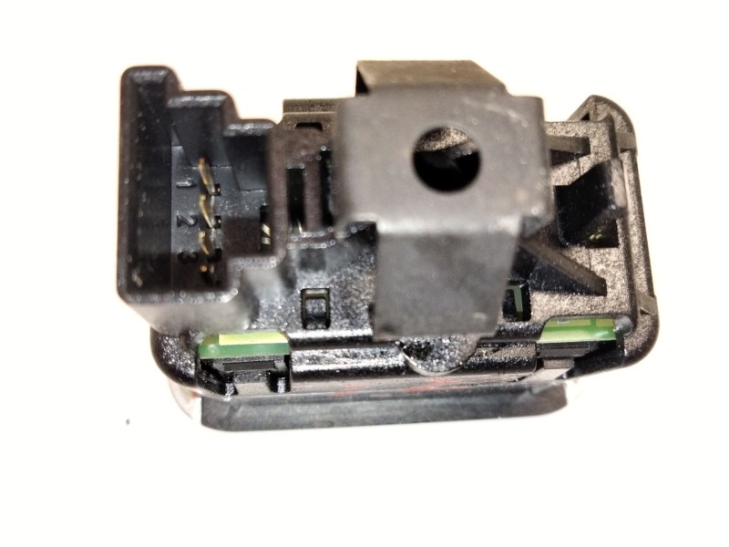 Recambio de mando elevalunas trasero izquierdo para mercedes-benz cla coupé (c117) cla 220 cdi / d (117.303) referencia OEM IAM 