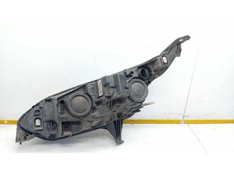 Recambio de faro derecho para ford transit connect monospace 1.6 tdci referencia OEM IAM DT1113W029  