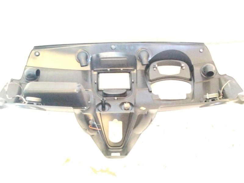 Recambio de salpicadero para microcar m.cross referencia OEM IAM   