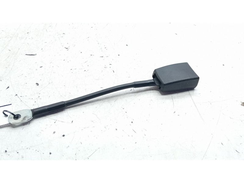 Recambio de enganche delantero izquierdo para microcar m.cross referencia OEM IAM 33032603  