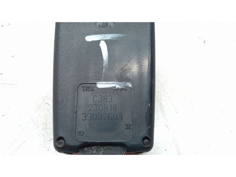Recambio de enganche delantero izquierdo para microcar m.cross referencia OEM IAM 33032603  