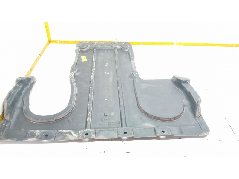 Recambio de cubrecarter para mercedes-benz clase e (w213) e 220 d (213.004) referencia OEM IAM A2535241700  