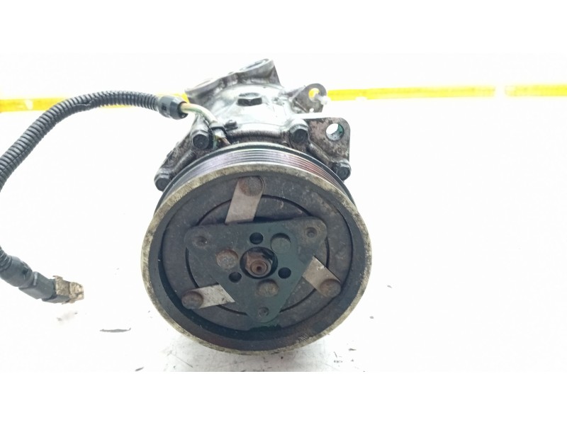 Recambio de compresor aire acondicionado para renault laguna ii (bg0/1_) 3.0 v6 24v (bg01, bg02, bg0d, bg0y) referencia OEM IAM 