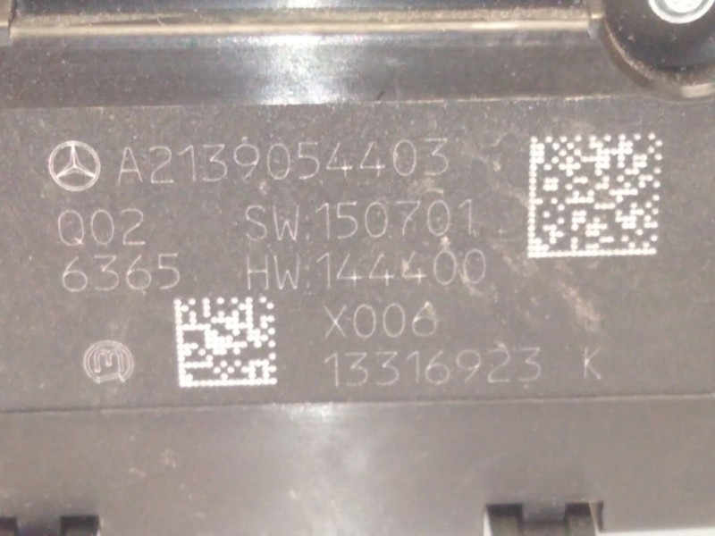Recambio de mando multifuncion para mercedes-benz clase e (w213) e 220 d (213.004) referencia OEM IAM A2139054403  