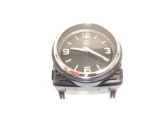 Recambio de reloj para mercedes-benz clase e (w213) e 220 d (213.004) referencia OEM IAM A2138272000  