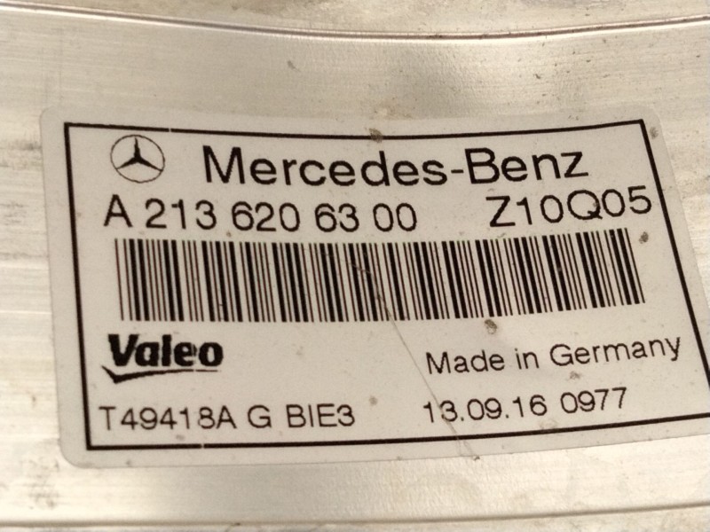 Recambio de travesaño superior para mercedes-benz clase e (w213) e 220 d (213.004) referencia OEM IAM A2136206300  