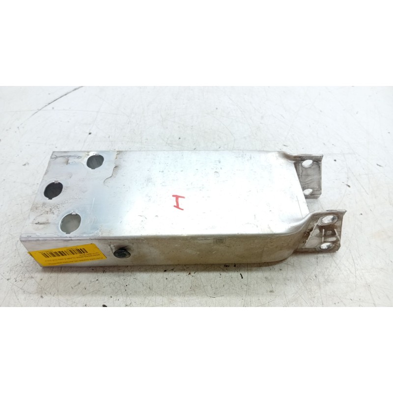 Recambio de puntera chasis delantera izquierda para mercedes-benz clase e (w213) e 220 d (213.004) referencia OEM IAM A213620019