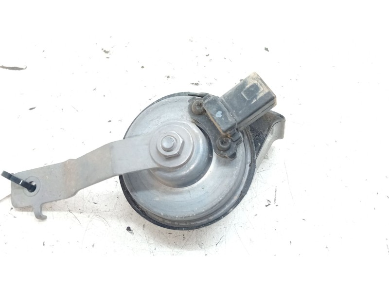 Recambio de claxon para mercedes-benz clase e (w213) e 220 d (213.004) referencia OEM IAM A2155422700  