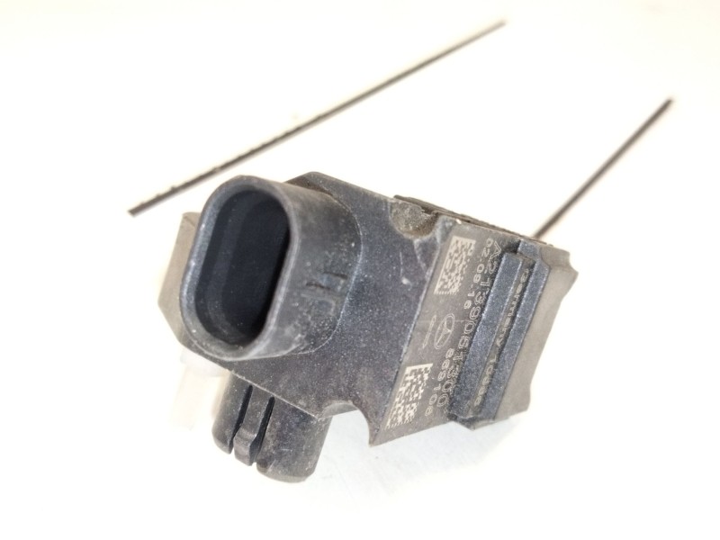 Recambio de sensor impacto airbag para mercedes-benz clase e (w213) e 220 d (213.004) referencia OEM IAM A2139051300  