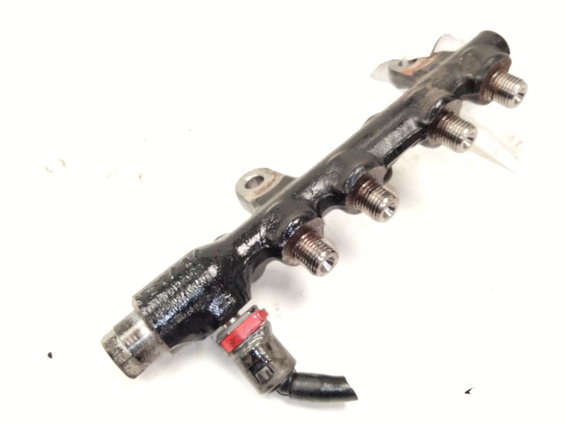 Recambio de rampa inyectora para mercedes-benz clase b sports tourer (w247) b 180 d (247.003) referencia OEM IAM A6510700700  