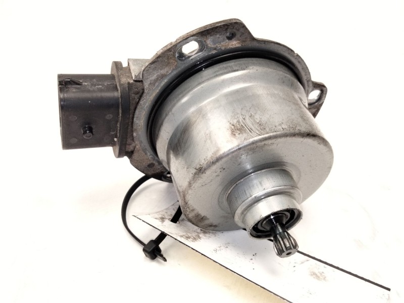 Recambio de motor electrico para mercedes-benz clase b sports tourer (w247) b 180 d (247.003) referencia OEM IAM   