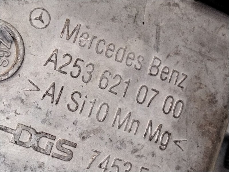 Recambio de soporte paragolpes delantero derecho para mercedes-benz clase e (w213) e 220 d (213.004) referencia OEM IAM A2536210