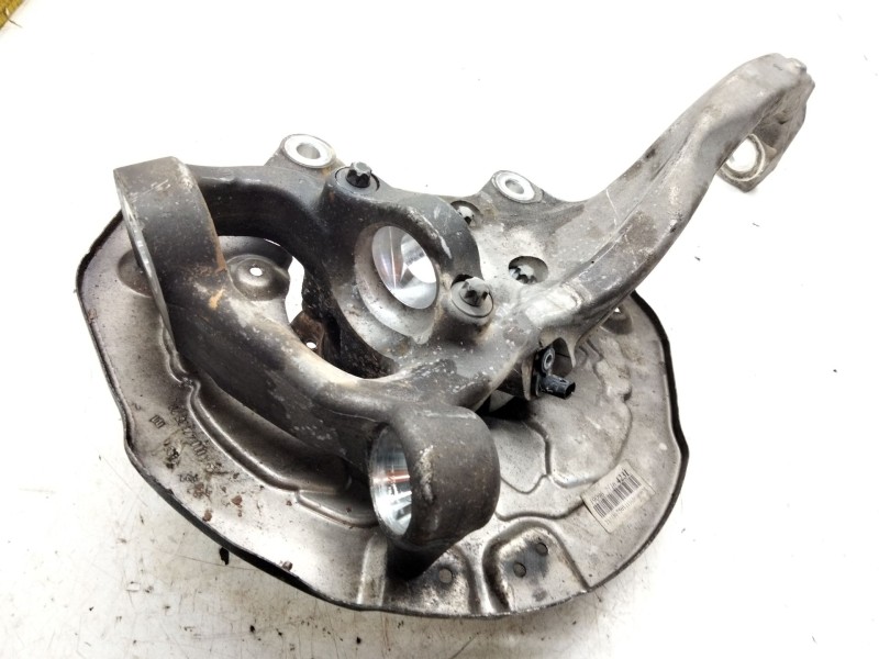 Recambio de mangueta delantera izquierda para mercedes-benz clase e (w213) e 220 d (213.004) referencia OEM IAM A2133324700  