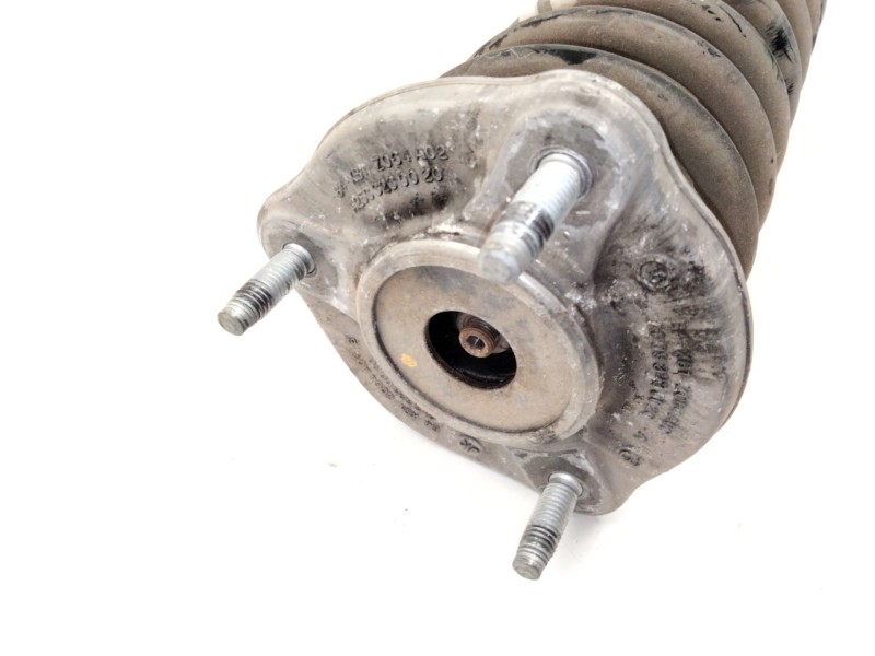 Recambio de amortiguador delantero derecho para mercedes-benz clase e (w213) e 220 d (213.004) referencia OEM IAM A2133202013  