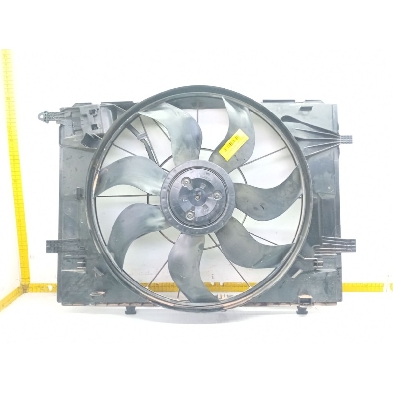 Recambio de electroventilador para mercedes-benz clase e (w213) e 220 d (213.004) referencia OEM IAM A0999061000  