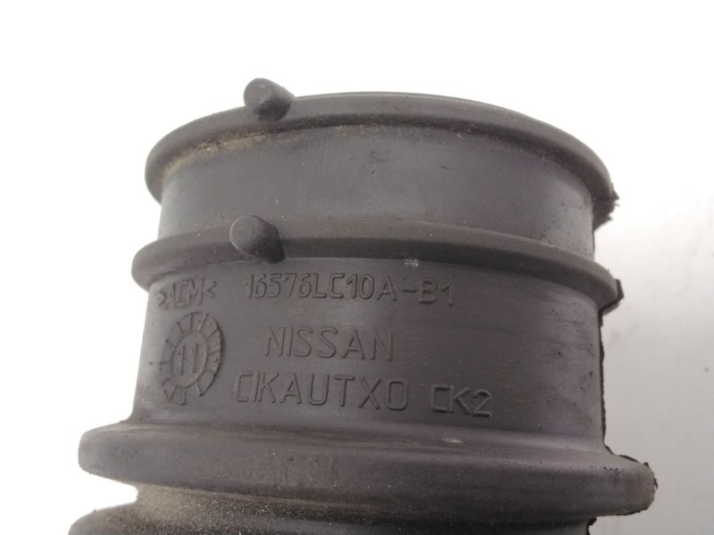 Recambio de tubo para nissan cabstar (f22, h40) 3.3 td (f22) referencia OEM IAM 16576LC10A-B1  