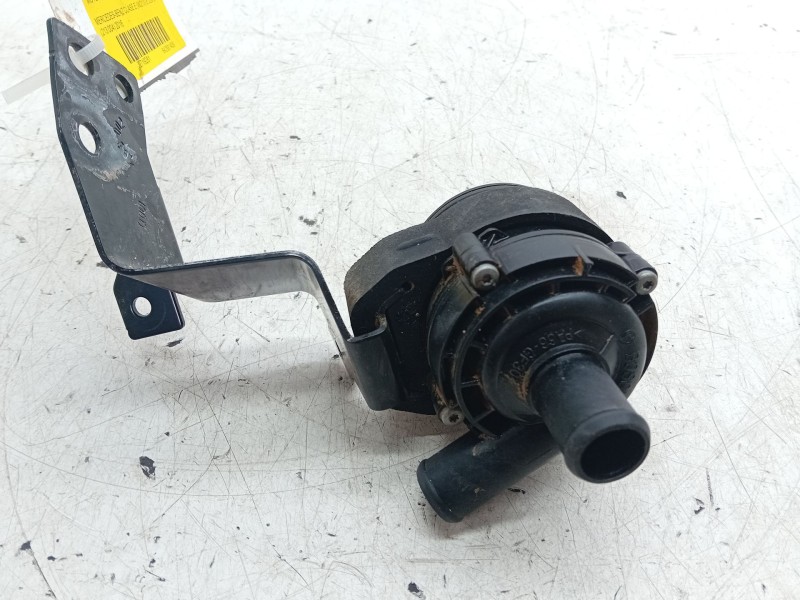 Recambio de motor electrico de agua para mercedes-benz clase e (w213) e 220 d (213.004) referencia OEM IAM A2118350028  