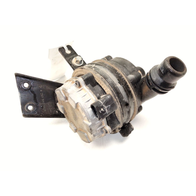 Recambio de motor electrico de agua para mercedes-benz clase e (w213) e 220 d (213.004) referencia OEM IAM A0005002686  
