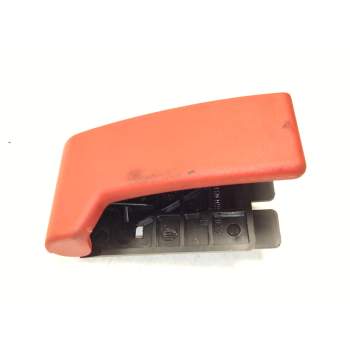 TIRADOR CAPOT A2048800900 