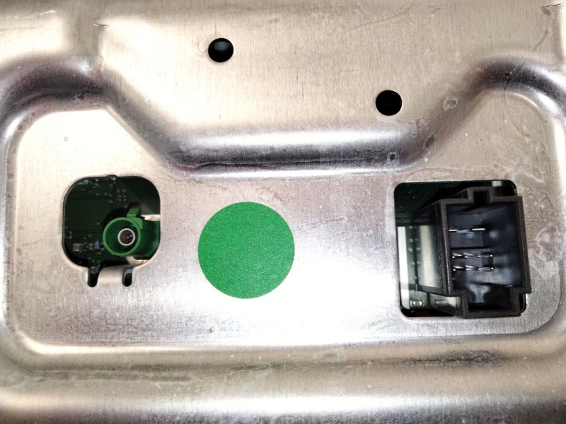 Recambio de pantalla multifuncion para mercedes-benz clase e (w213) e 220 d (213.004) referencia OEM IAM A2135403742  