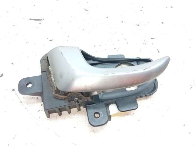 Recambio de maneta interior trasera izquierda para hyundai i30 (gd) tecno referencia OEM IAM   