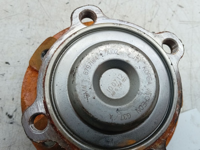 Recambio de buje delantero izquierdo para bmw 3 (f30, f80) 318 d xdrive referencia OEM IAM 6797164  