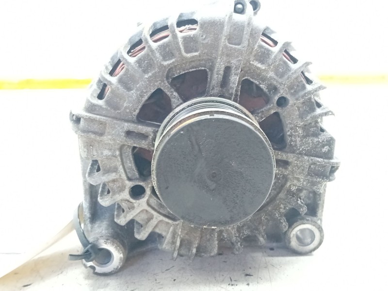 Recambio de alternador para bmw 3 (f30, f80) 318 d xdrive referencia OEM IAM FG18D111  