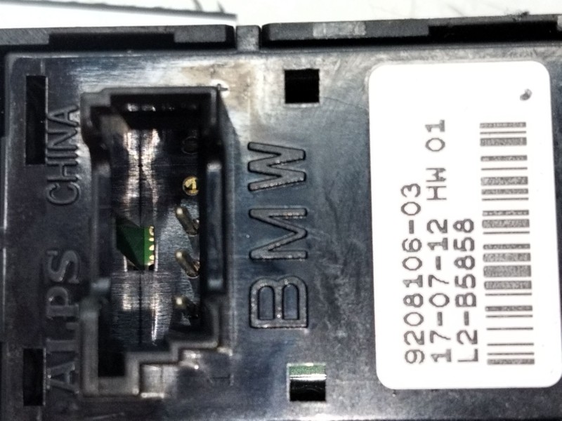 Recambio de mando elevalunas trasero izquierdo para bmw 3 (f30, f80) 318 d xdrive referencia OEM IAM 9308106  