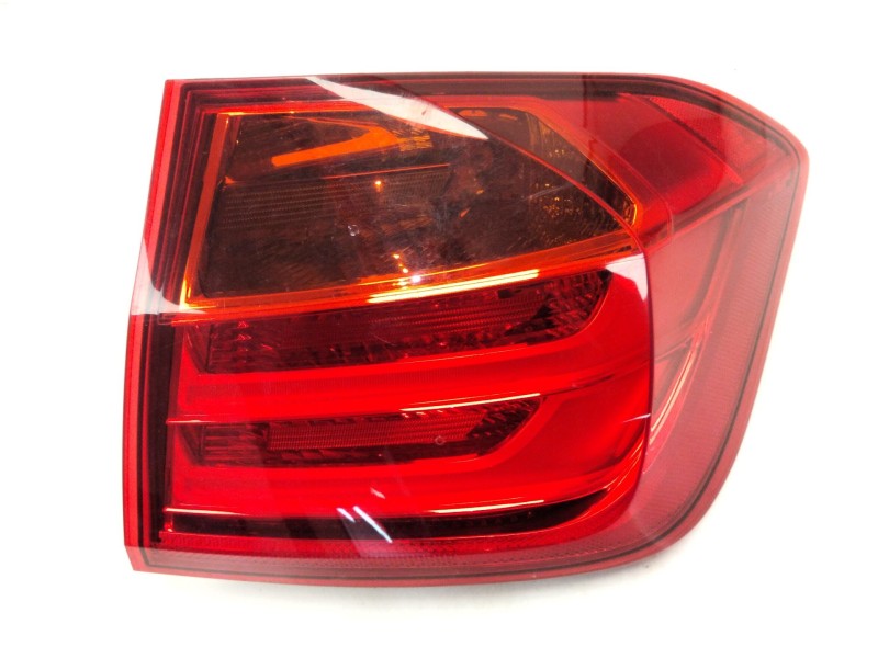 Recambio de piloto trasero derecho para bmw 3 (f30, f80) 318 d xdrive referencia OEM IAM 7259894  