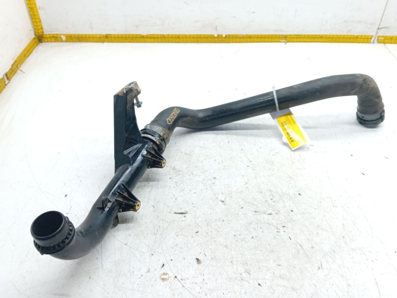 Recambio de tubo radiador para mercedes-benz clase e (w213) e 220 d (213.004) referencia OEM IAM A2135010182  