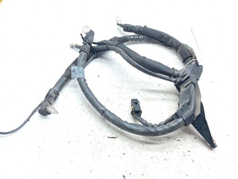 Recambio de instalacion motor para mercedes-benz clase e (w213) e 220 d (213.004) referencia OEM IAM A2135409616  