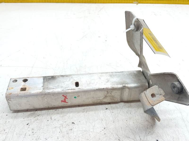 Recambio de puntera chasis delantera izquierda para mercedes-benz clase e (w213) e 220 d (213.004) referencia OEM IAM A213620040