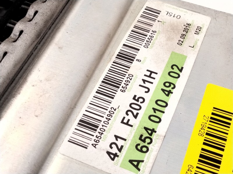 Recambio de intercooler para mercedes-benz clase e (w213) e 220 d (213.004) referencia OEM IAM A6540900100  